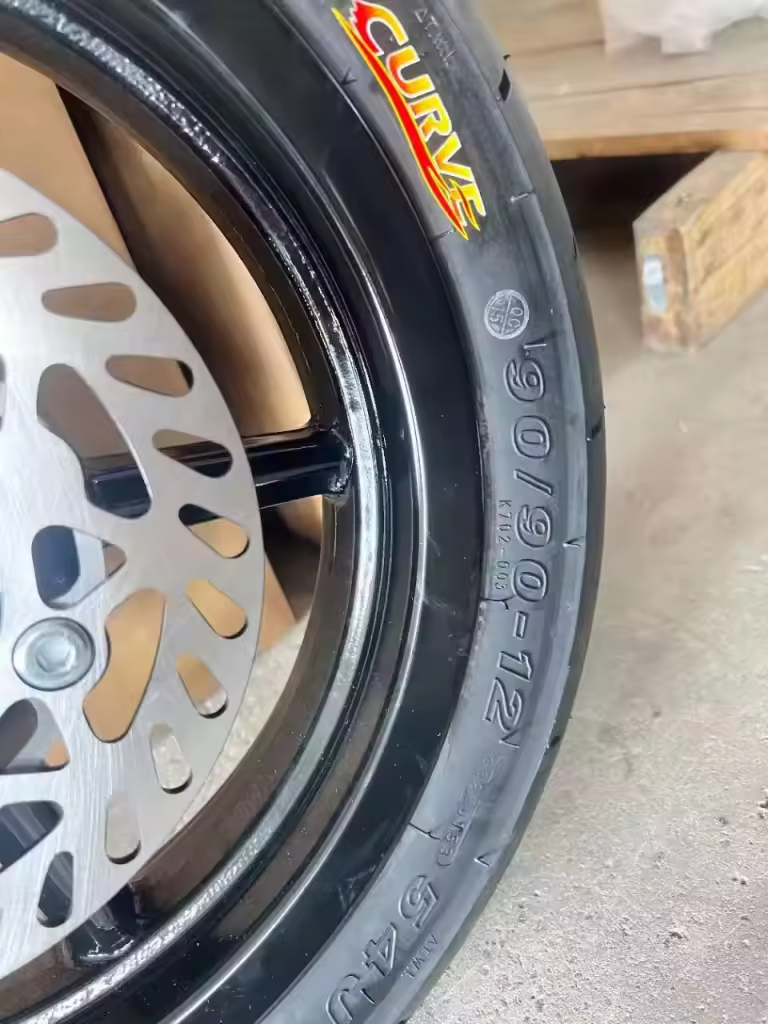 Tuttio supermotos